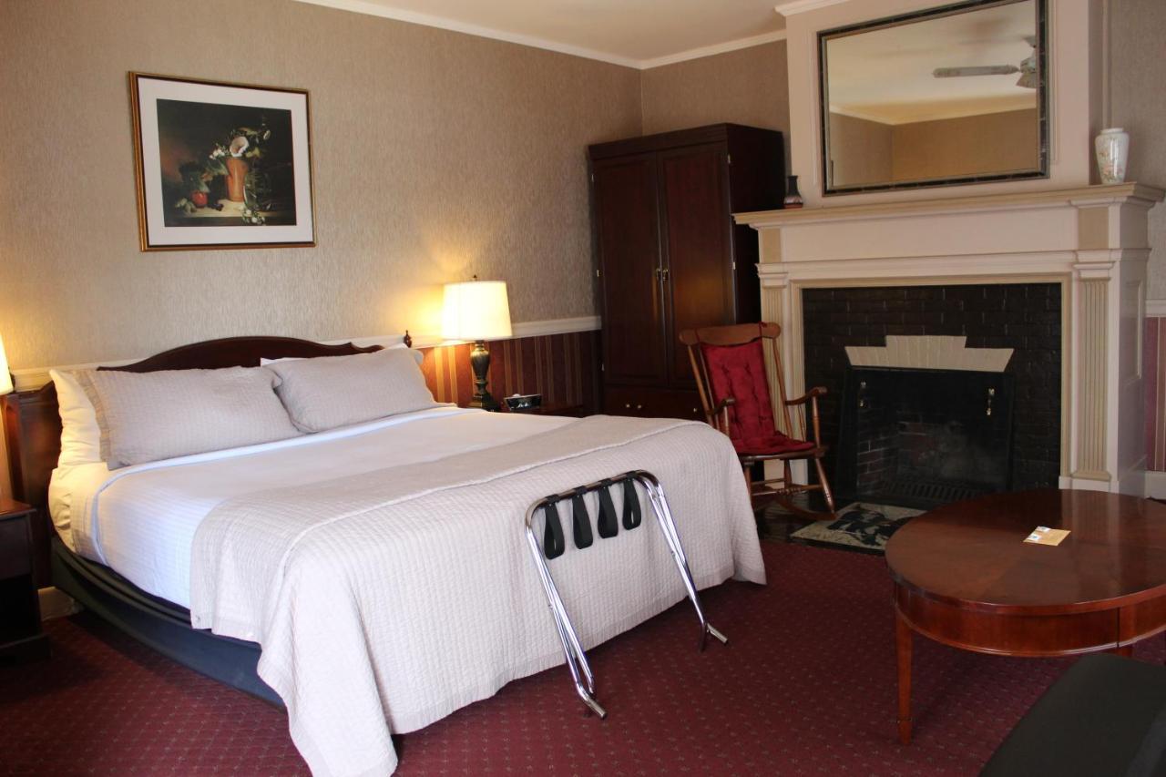 Tara Manor Inn St. Andrews By The Sea Exterior foto